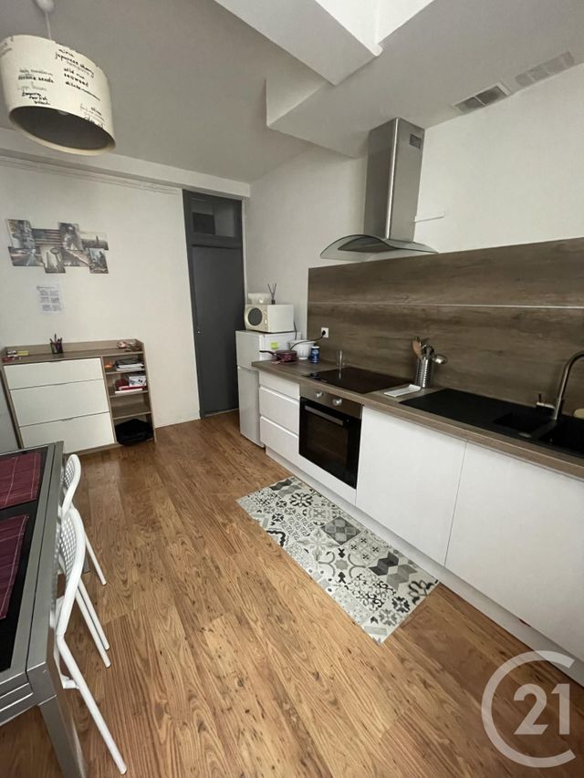 Appartement T1 à louer - 1 pièce - 31.86 m2 - PAMIERS - 09 - MIDI-PYRENEES - Century 21 S.D.I.