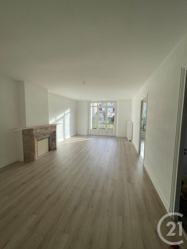 Appartement T3 à louer - 3 pièces - 73.48 m2 - PAMIERS - 09 - MIDI-PYRENEES - Century 21 S.D.I.