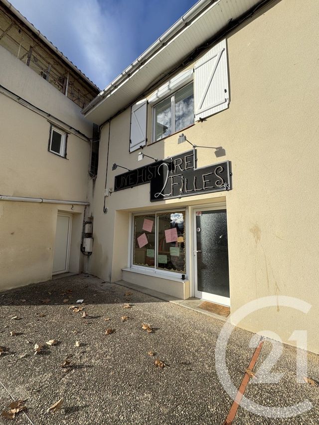 Appartement Local à louer - 2 pièces - 54.0 m2 - VERNIOLLE - 09 - MIDI-PYRENEES - Century 21 S.D.I.